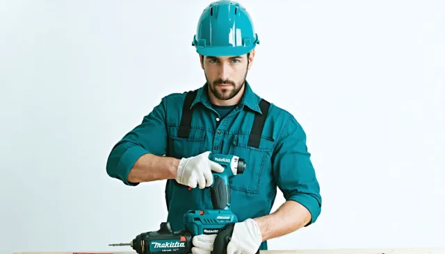 Как выбрать шуруповерт Makita для дома, ремонта и сборки мебели: сравнение напряжения, емкости батареи, крутящего момента, веса и комплектации для уверенной и комфортной работы
